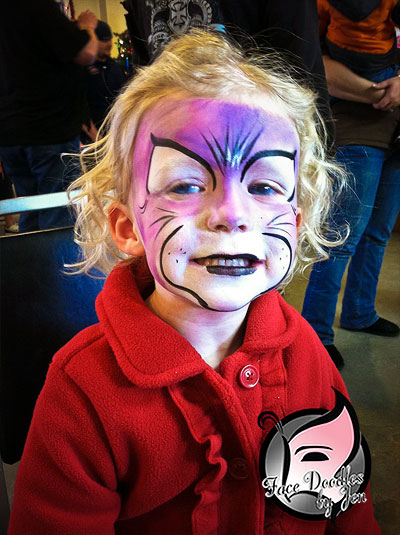 /images/face_painting_slider/face_painting_slider_photos_02.jpg